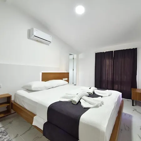Çeşmi Kaş Apart Apart Otel